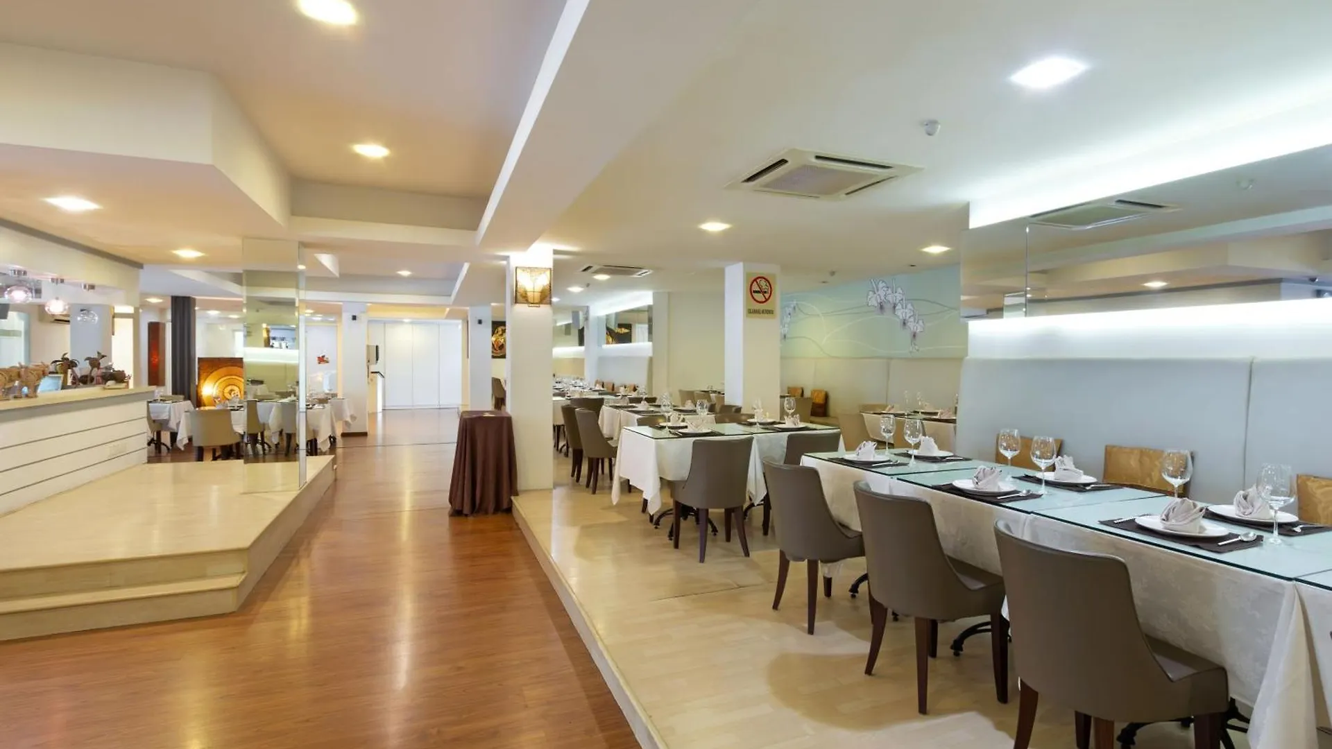Kings Hotel Melaka Malacca